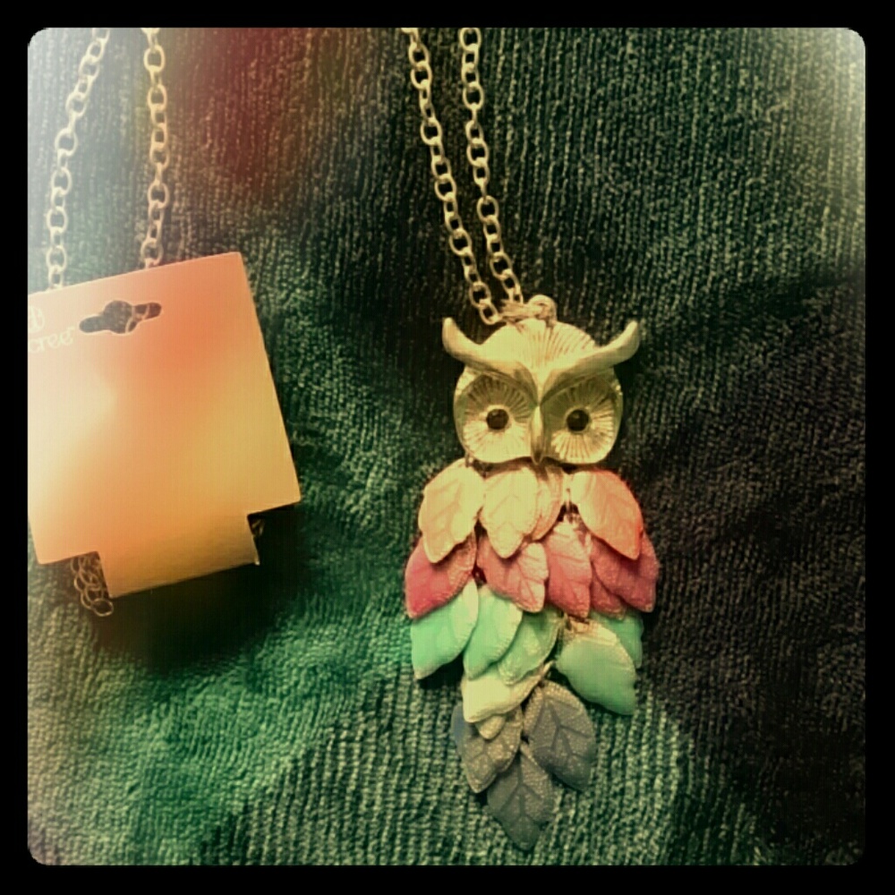 Sherbert Owl Necklace
